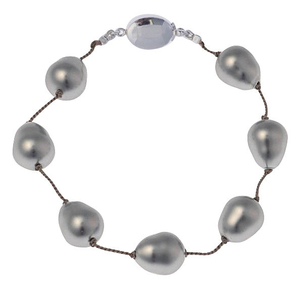 BTBS - Small baroque pearl tincup bracelet
