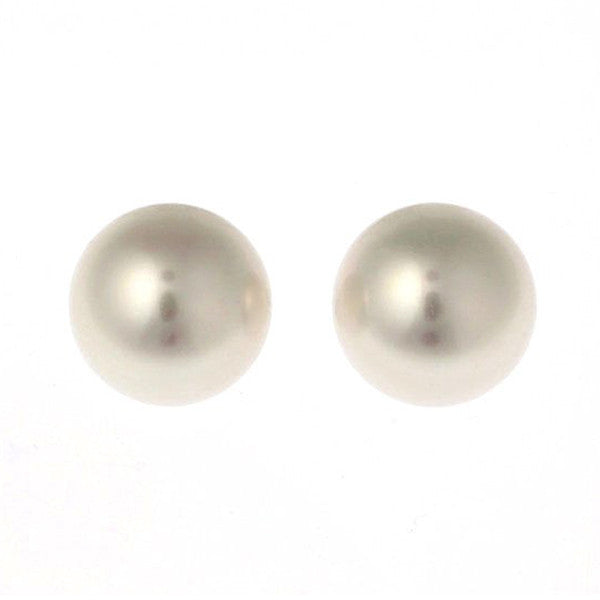 E7-701 - 12mm white pearl stud
