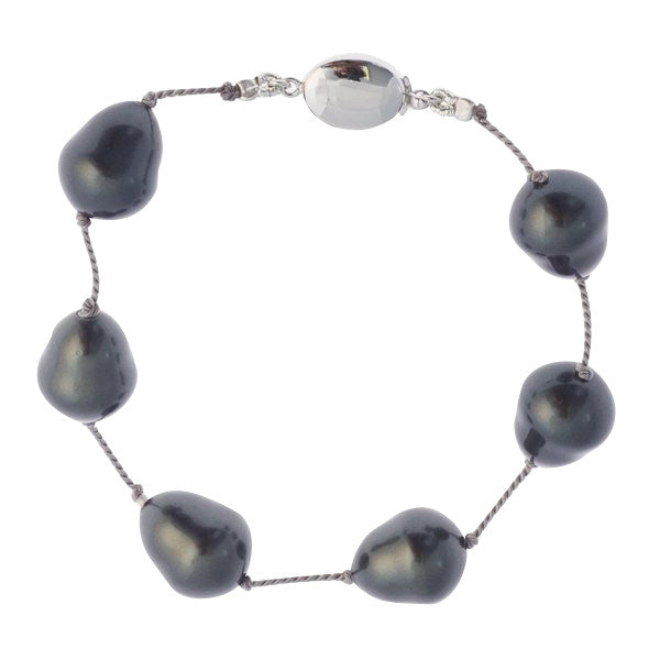 BTBS - Small baroque pearl tincup bracelet